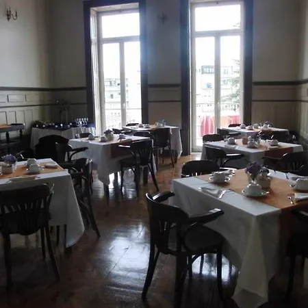 Отель Garden 4*