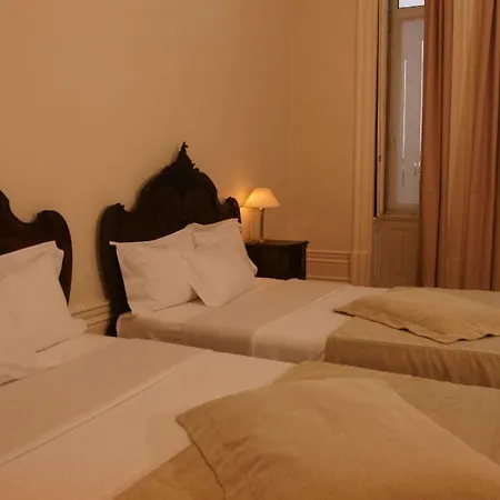 Garden Hotel